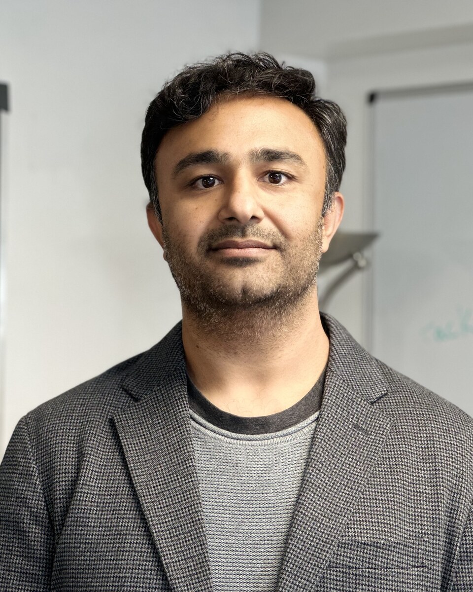 Dr Özgür Akgün